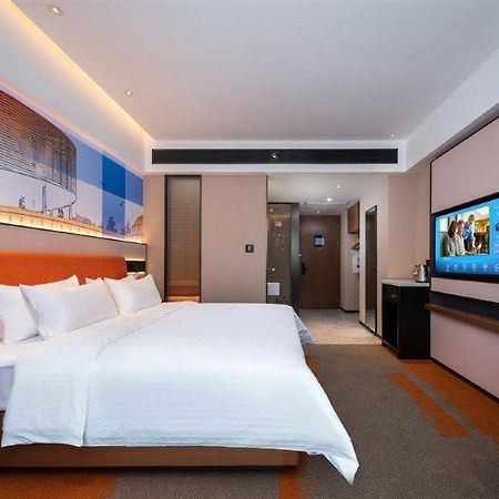 Отель Hampton By Hilton Huizhou Zhongkai Hi-Tech Zone Экстерьер фото